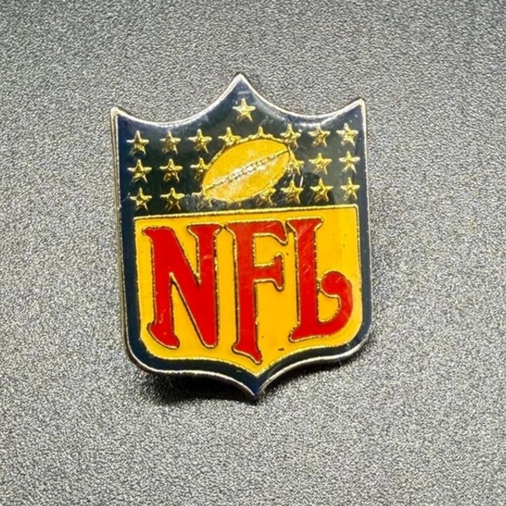 NFL Logo Shield Enamel Tack Pin VINTAGE 1985 Peter David